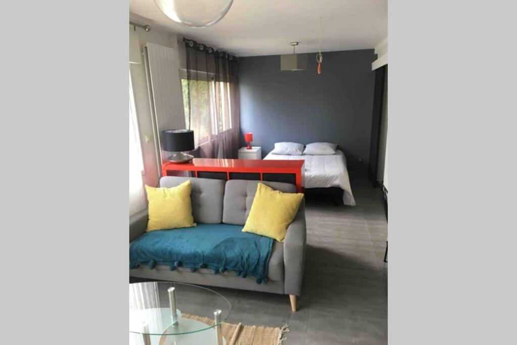 Bel Appartement En Rez De Jardin, 10Min Centre Et 300M Quais De Seine Wifi Ruão Exterior foto